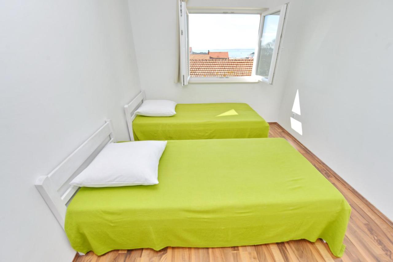 Apartments Verita Pakoštane エクステリア 写真