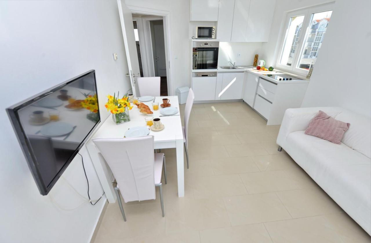 Apartments Verita Pakoštane エクステリア 写真